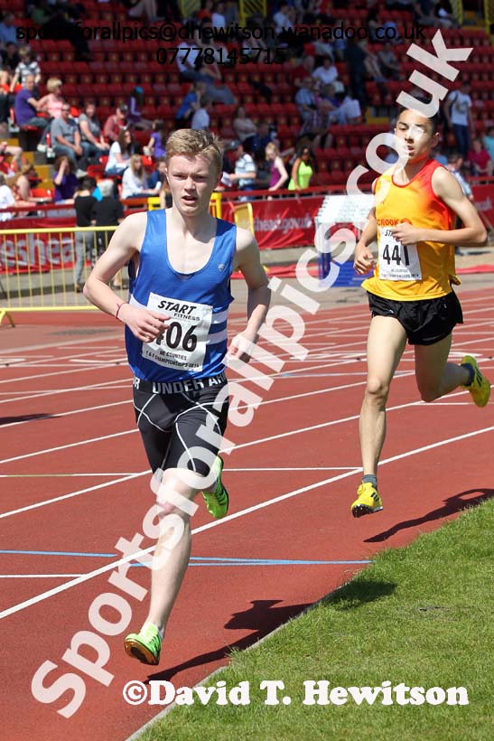 Nathan Cox (Morpeth) leads the under-17 mens 1500 metres at the North Eastern Championships, Gateshead International Stadium.  Photos: David T. Hewitson/Sports for All Pics